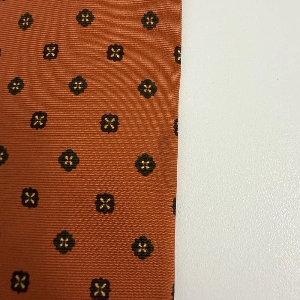 Burberry London Men's Tie Rust Orange Geometric Satin Silk 3.75